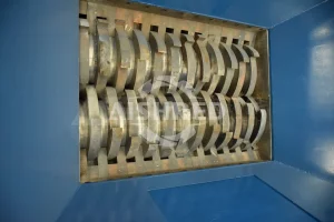 Propuesta de Trituradora de Chatarra de Cobre y Aluminio para Grandes Partes (Partes de Motor, Llantas, etc.)