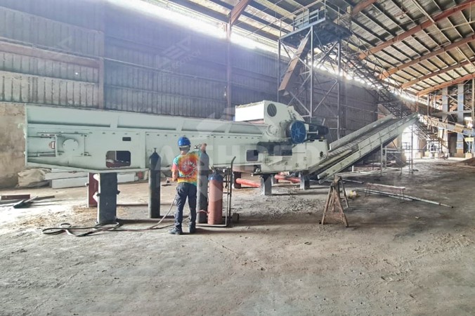 Trituradora de tambor para el proyecto de reciclaje de cáscaras de coco en Filipinas