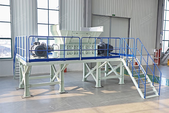 Trituradora de Doble Eje