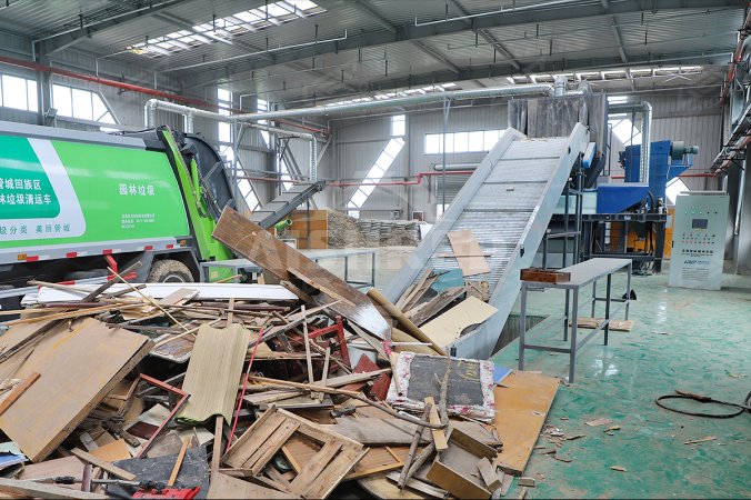 Proyecto de trituración de residuos de madera en Zhengzhou, China