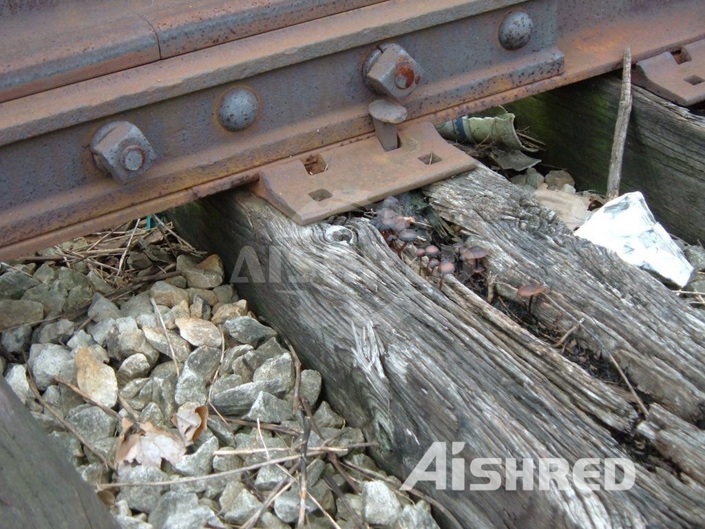Traviesas de ferrocarril de madera
